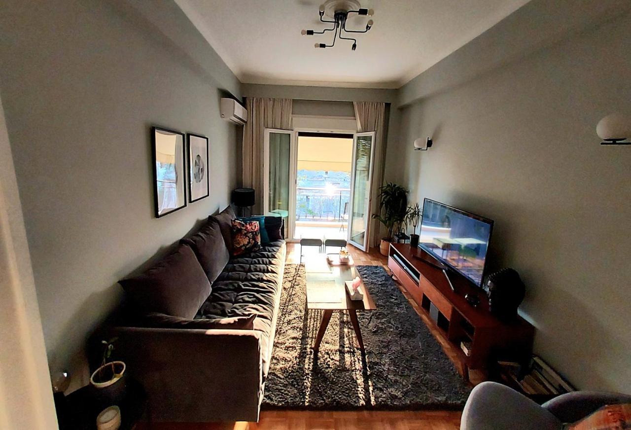 Fully Equiped Design Apartment With Excellent View/ Easy Parking Athena Bagian luar foto